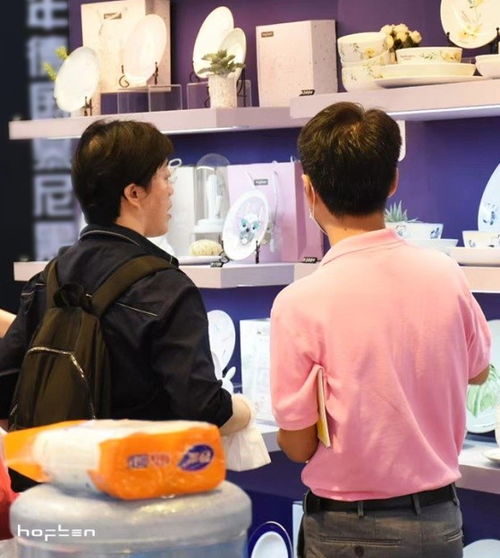 hoften赫芬驚艷亮相第115屆中國日用百貨商品交易會(huì)